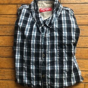 Wrangler Men's Checkered Black and White Shirt